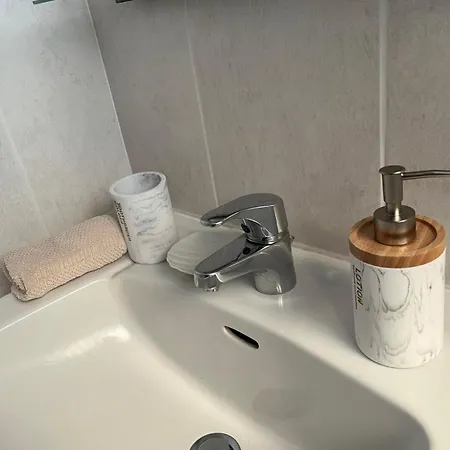 Sabl'appart Gare Apartment *